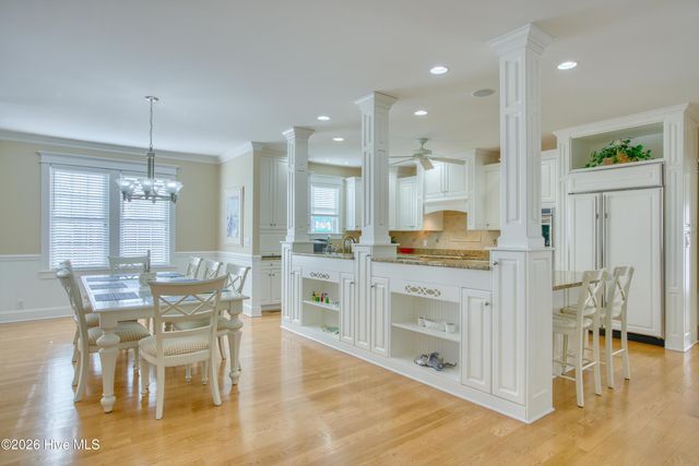 205 Aberlady Bay, Emerald Isle, NC 28594