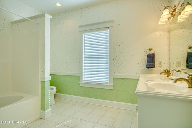 205 Aberlady Bay, Emerald Isle, NC 28594