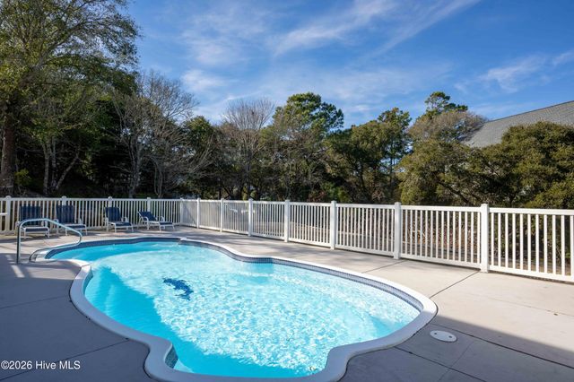 205 Aberlady Bay, Emerald Isle, NC 28594