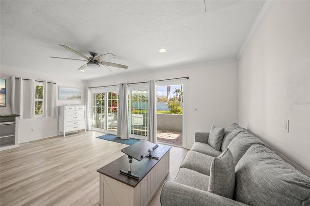 8560 HERON LAGOON CIRCLE, Sarasota, FL 34242