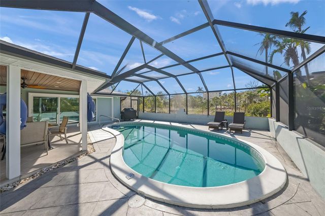 8560 HERON LAGOON CIRCLE, Sarasota, FL 34242