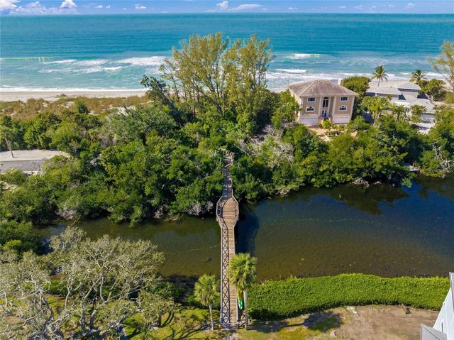 8560 HERON LAGOON CIRCLE, Sarasota, FL 34242