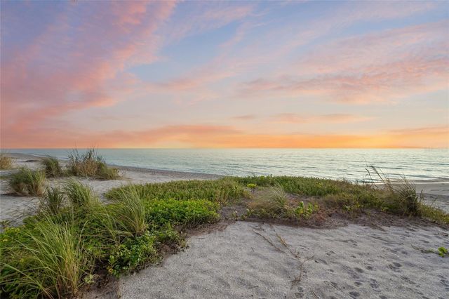 8560 HERON LAGOON CIRCLE, Sarasota, FL 34242