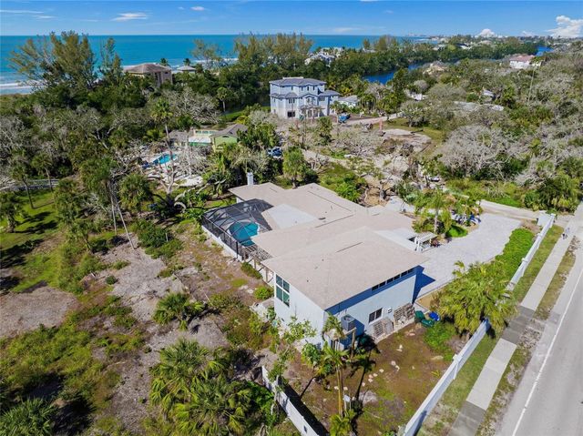 8560 HERON LAGOON CIRCLE, Sarasota, FL 34242