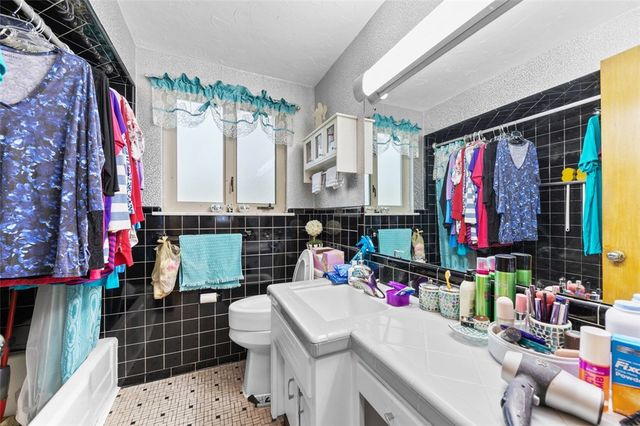 245 Clover Drive, Monroeville, PA 15146