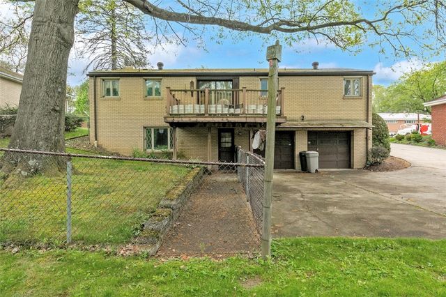245 Clover Drive, Monroeville, PA 15146