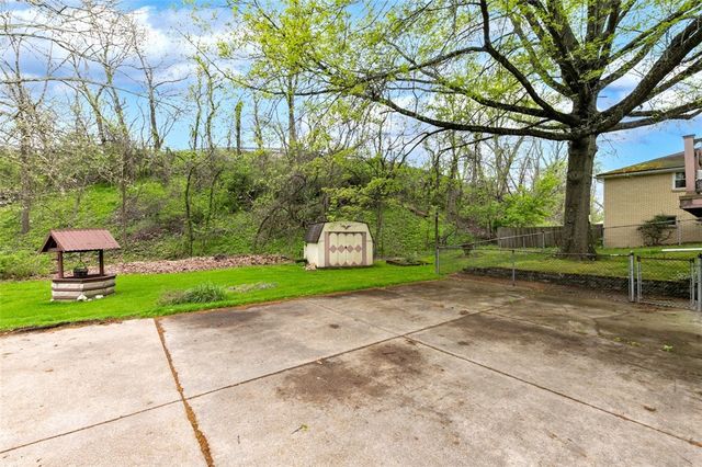 245 Clover Drive, Monroeville, PA 15146