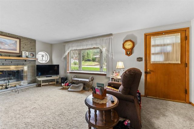 245 Clover Drive, Monroeville, PA 15146