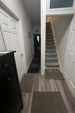 95-30 117th Street S, Richmond Hill, NY 11419