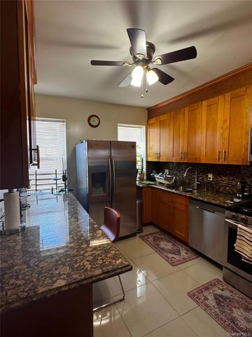 95-30 117th Street S, Richmond Hill, NY 11419