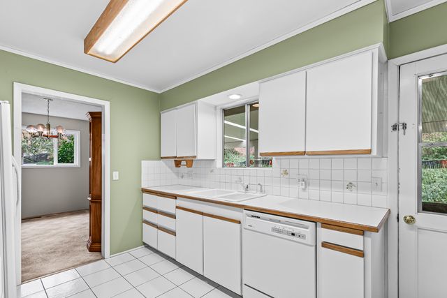 3134 Normil Terrace, Medford, OR 97504