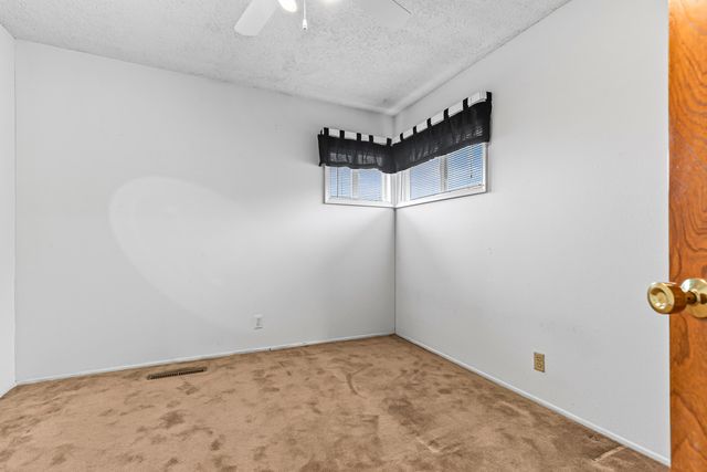 3134 Normil Terrace, Medford, OR 97504