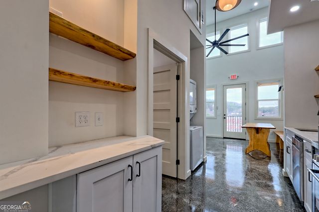 21 Valley Street 1, Clayton, GA 30525