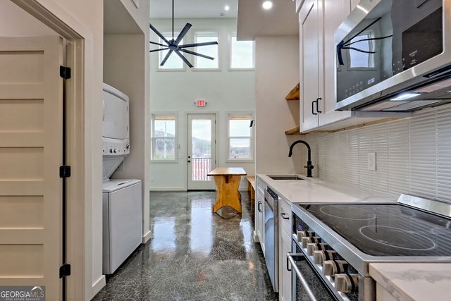 21 Valley Street 1, Clayton, GA 30525
