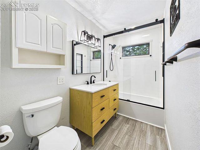 1107 Parkview Boulevard, Colorado Springs, CO 80905