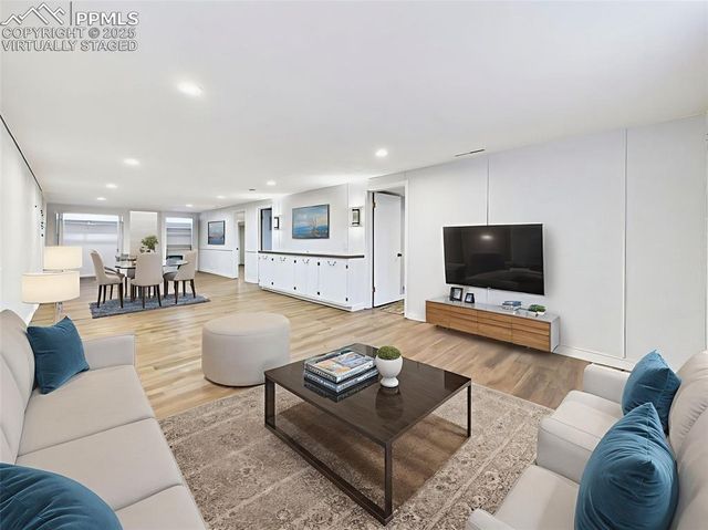 1107 Parkview Boulevard, Colorado Springs, CO 80905