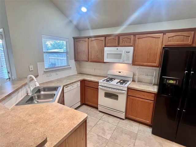 2509 Elara DR, Austin, TX 78725
