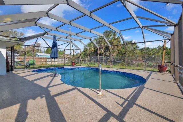 879 SE Carnival Avenue, Port St. Lucie, Port St Lucie, FL 34983