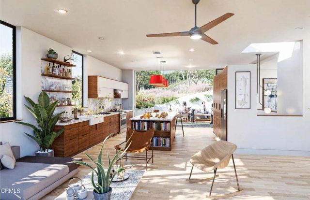 1070 N Oban Dr, Los Angeles, CA 90065