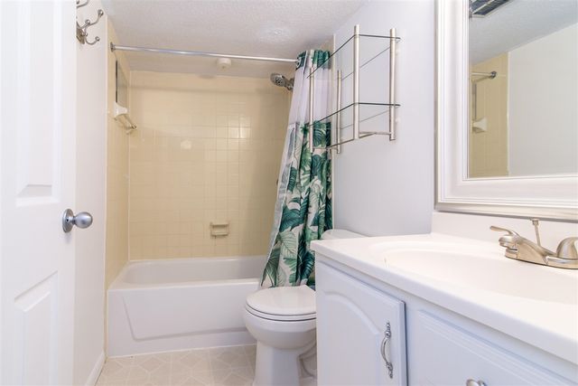 1809 Independence Boulevard 15B, Ann Arbor, MI 48104