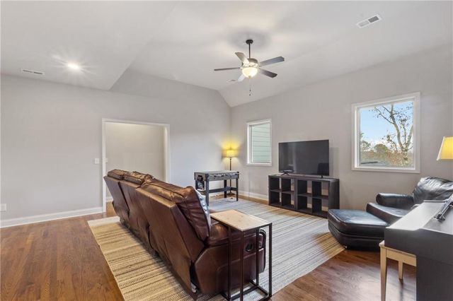 5536 Dockside Ovlk, Gainesville, GA 30506