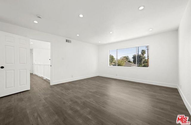 6257 Lindley Avenue, Los Angeles, CA 91335