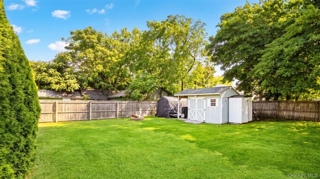 27 Wood Avenue, Patchogue, NY 11772