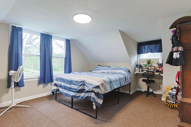 2538 S 3rd Street, Niles, MI 49120