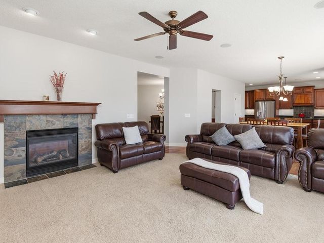 6241 Urbandale Lane N, Maple Grove, MN 55311