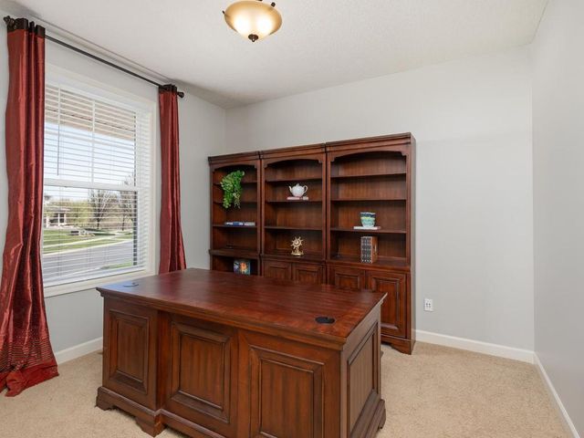 6241 Urbandale Lane N, Maple Grove, MN 55311