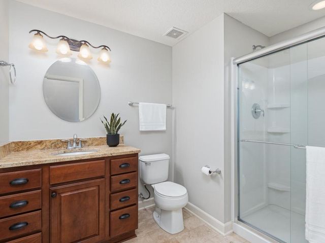 6241 Urbandale Lane N, Maple Grove, MN 55311