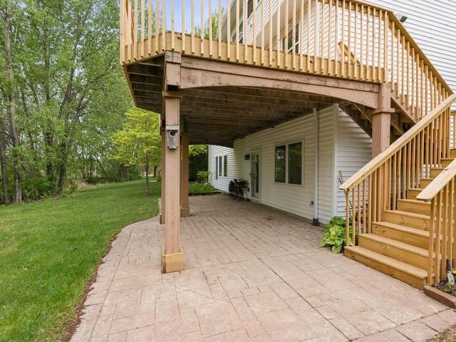 6241 Urbandale Lane N, Maple Grove, MN 55311