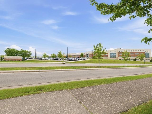 6241 Urbandale Lane N, Maple Grove, MN 55311