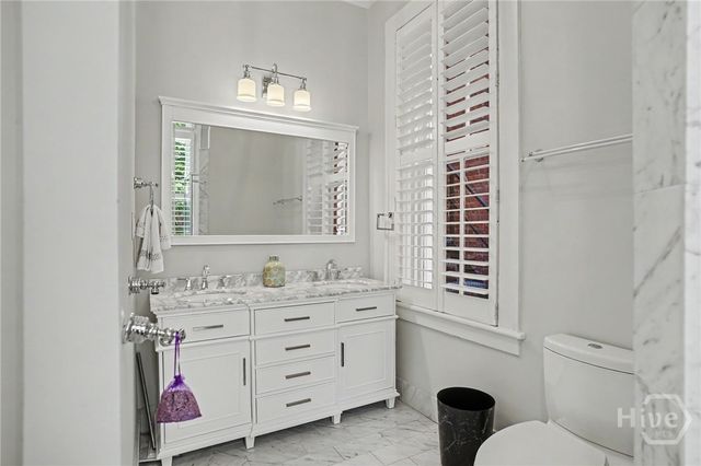 316 E Charlton Street, Savannah, GA 31401