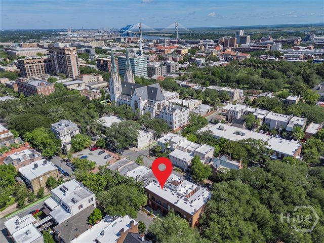 316 E Charlton Street, Savannah, GA 31401