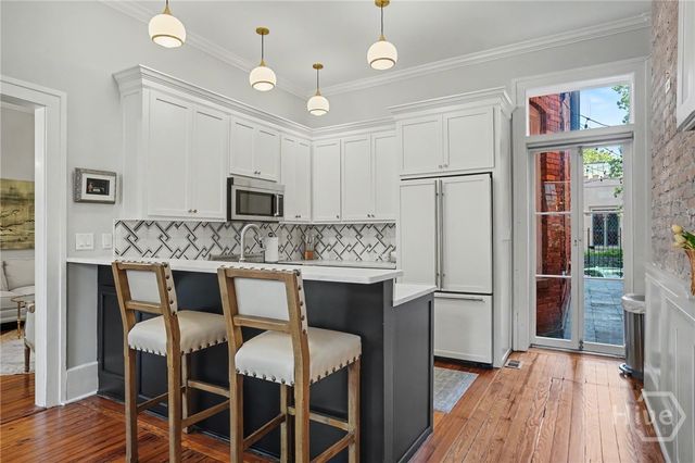 316 E Charlton Street, Savannah, GA 31401