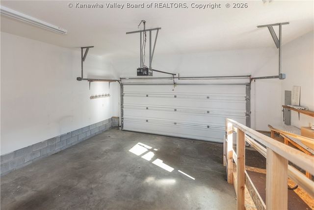 1 Cedar Drive, Scott Depot, WV 25560