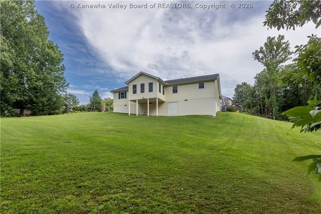 1 Cedar Drive, Scott Depot, WV 25560