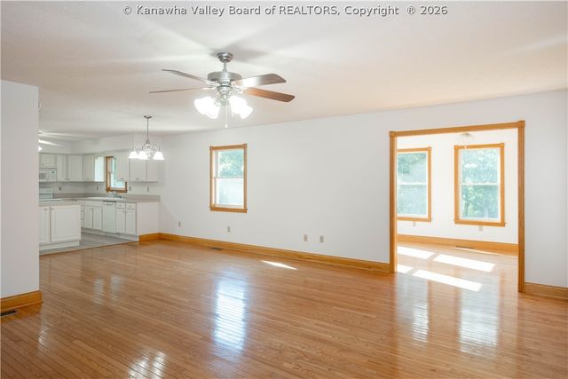 1 Cedar Drive, Scott Depot, WV 25560