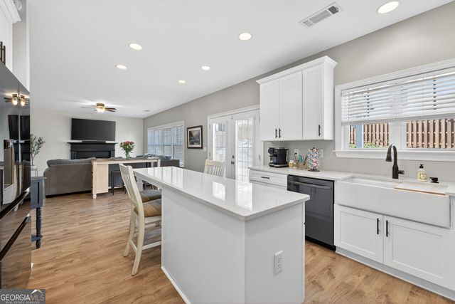 7899 Brass Lantern Drive, Flowery Branch, GA 30542