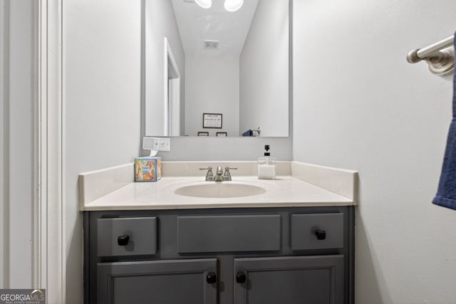 7899 Brass Lantern Drive, Flowery Branch, GA 30542