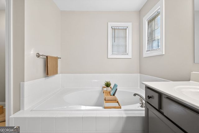 7899 Brass Lantern Drive, Flowery Branch, GA 30542