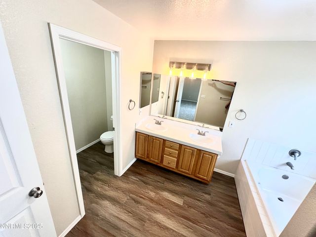 1359 NIGHTINGALE Way, Spanish Springs, NV 89441