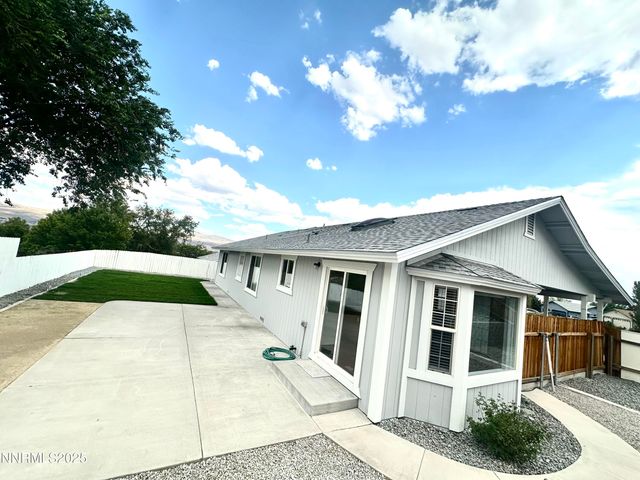 1359 NIGHTINGALE Way, Spanish Springs, NV 89441