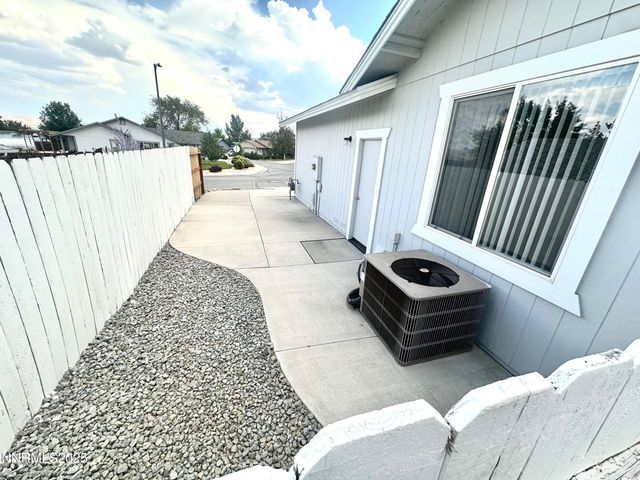 1359 NIGHTINGALE Way, Spanish Springs, NV 89441