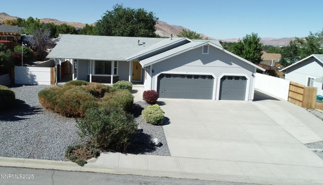 1359 NIGHTINGALE Way, Spanish Springs, NV 89441
