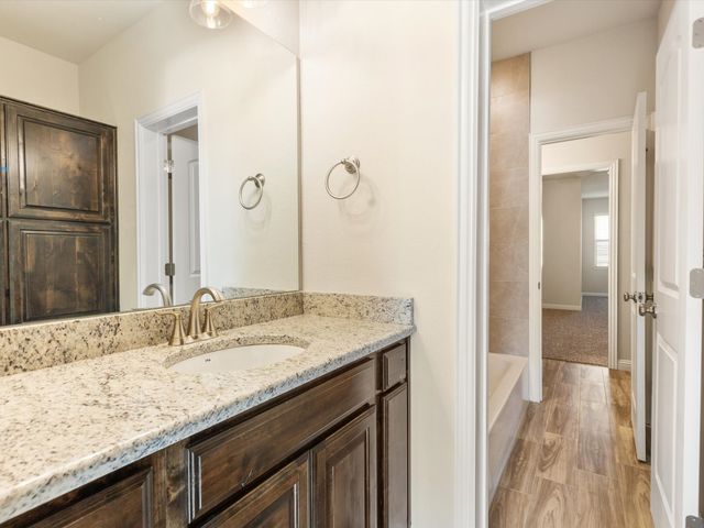 1104 Noble Flair Place, Granbury, TX 76049