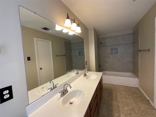 1172 Southern PL, Round Rock, TX 78665