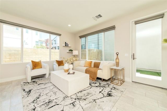 123 Tenor, Irvine, CA 92618