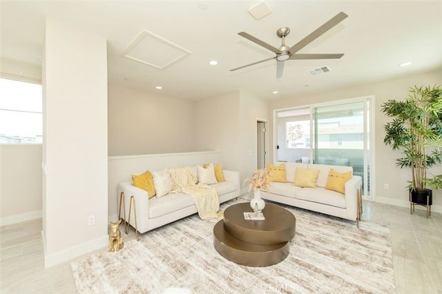 123 Tenor, Irvine, CA 92618